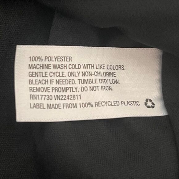 A New Day Black Pleated Sleeveless Top   Size S - Picture 4 of 4